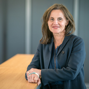 Picture of Dr Catrin Ellis Jones