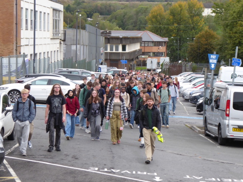 PEB students arrive